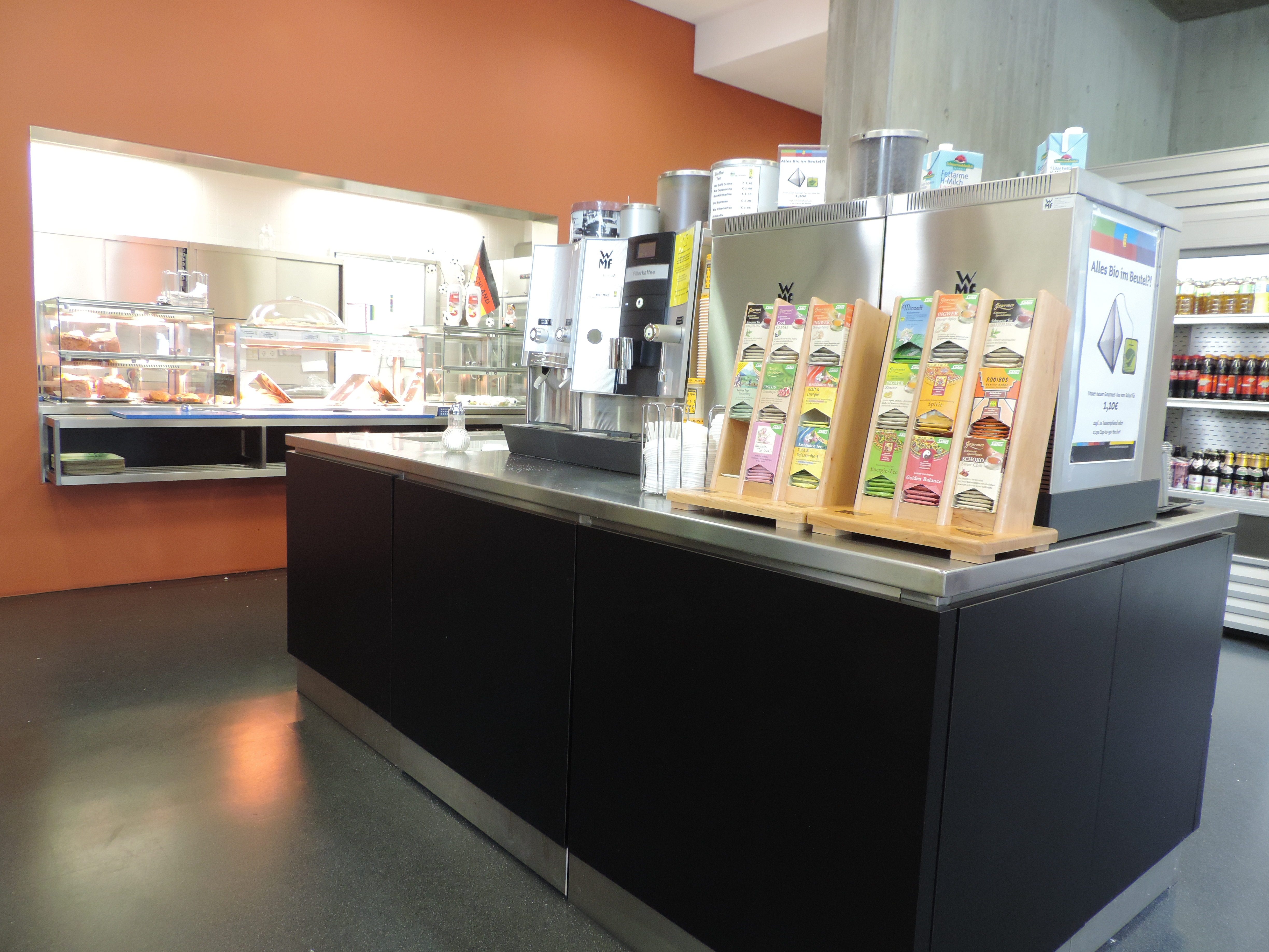 Cafeteria Tiefenbronner Straße 65